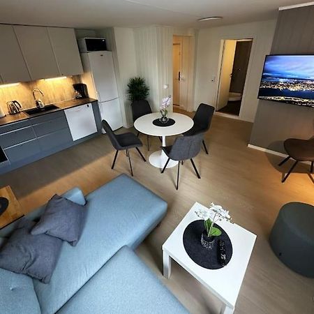 Moderne Sentral Leilighet Med 3 Soverom - Saltus 特罗姆瑟 外观 照片
